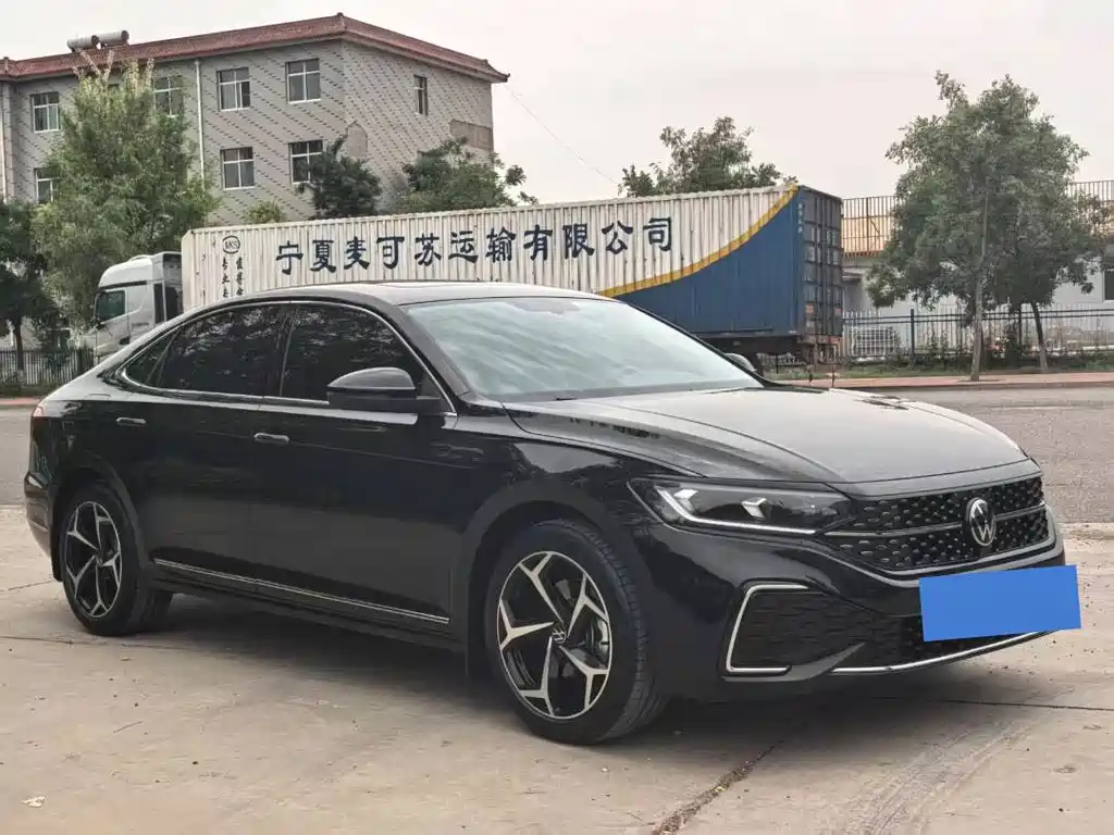 Passat 2025 Outstanding Model 380TSI Dragon Edition купить на сайте DeffCars
