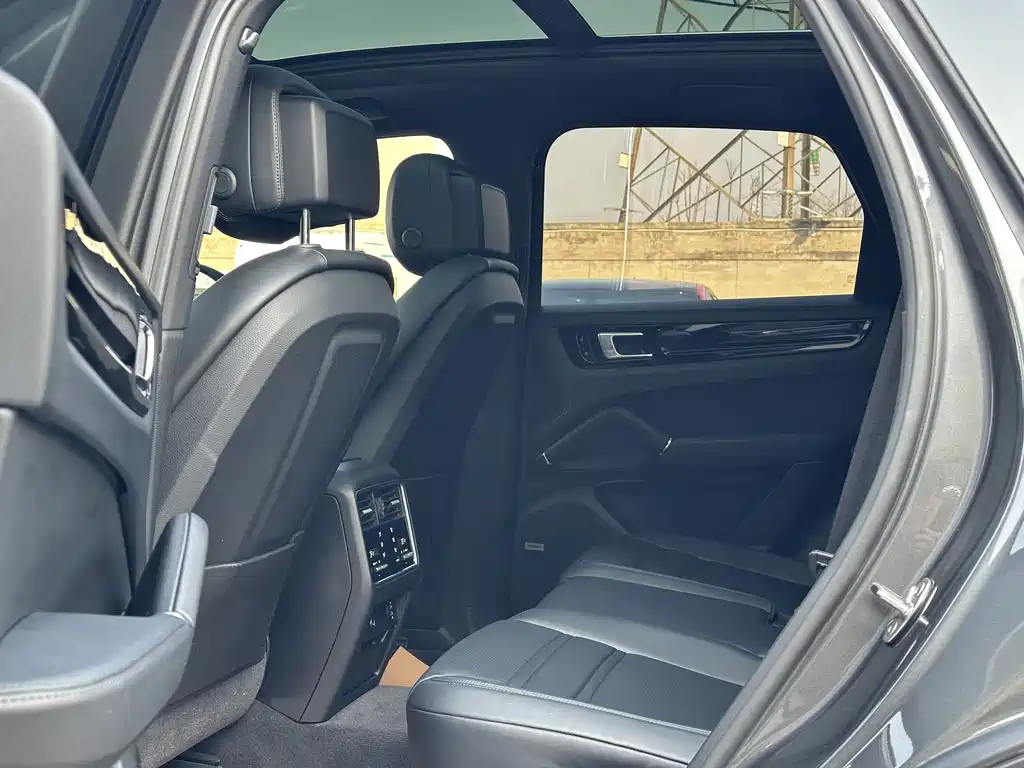 Cayenne 2019 Cayenne 3.0T купить на сайте DeffCars