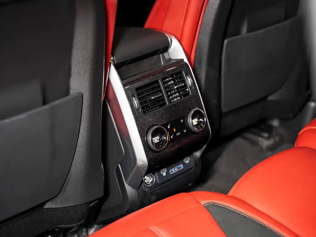 Range Rover Sport 2021 3.0 L6 Black Edition купить на сайте DeffCars
