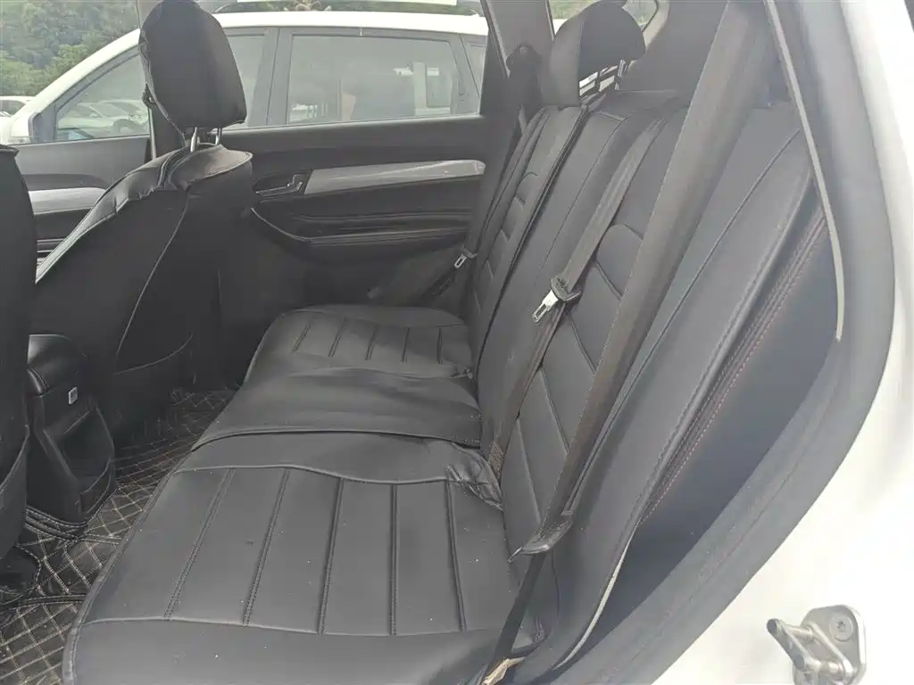 Kaiyi X3 2019 1.5L Manual Zhiyao Edition купить на сайте DeffCars