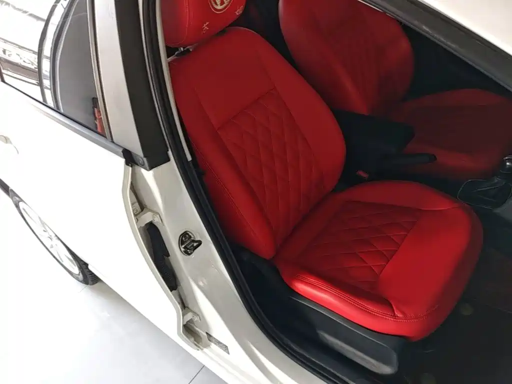 Polo 2016 1.4L Automatic Fashion Edition купить на сайте DeffCars