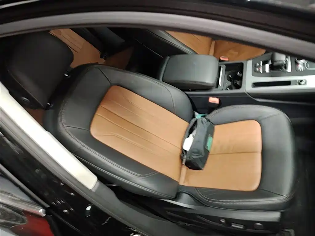 Audi Q5L 2020 facelift 40 TFSI enjoys fashionable style купить на сайте DeffCars