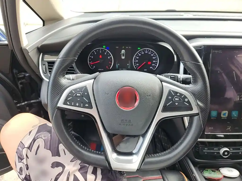 Song MAX 2017 1.5T automatic intelligent connected elite type 7 seats купить на сайте DeffCars
