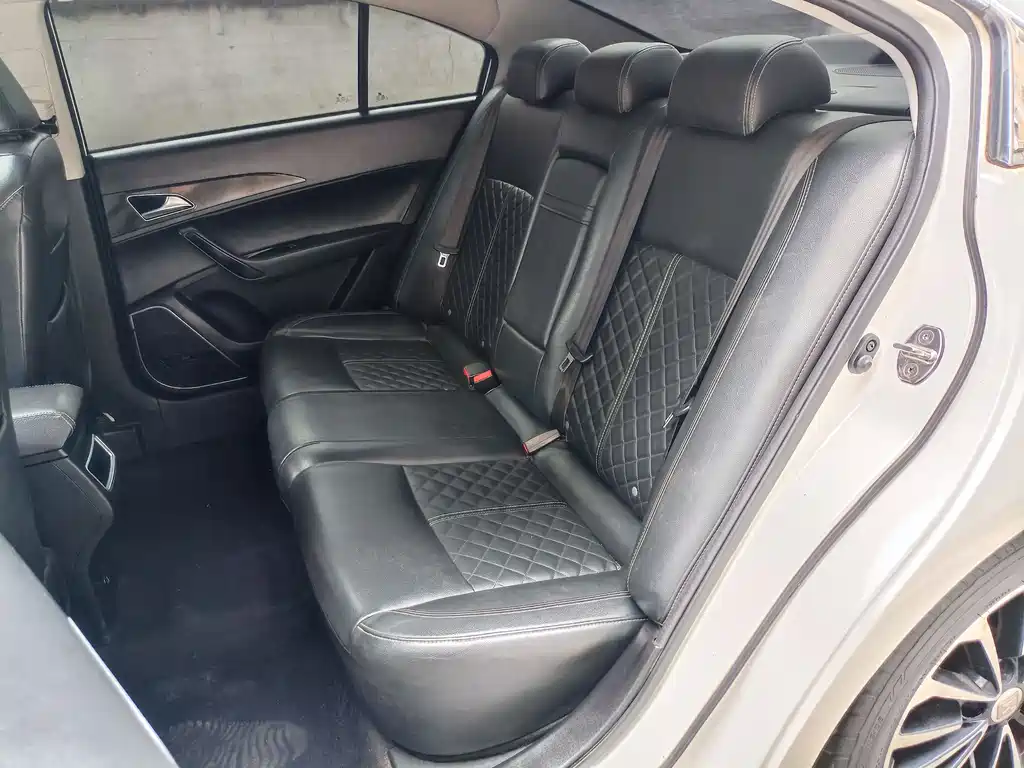 Zotye Z500 2016 1.5T manual premium model купить на сайте DeffCars