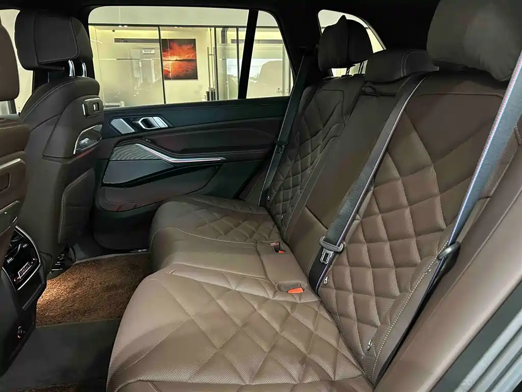 BMW X5 2026 xDrive 40Li Exclusive M Sports Night Package купить на сайте DeffCars