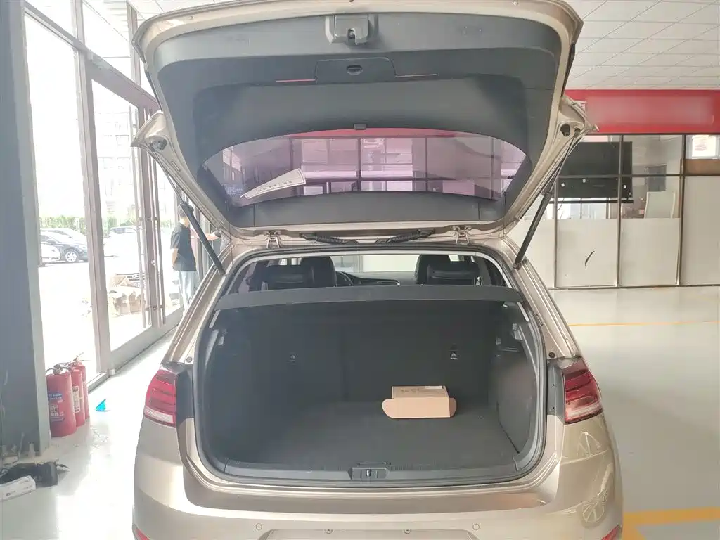 Golf 2020 280TSI DSG comfort model купить на сайте DeffCars