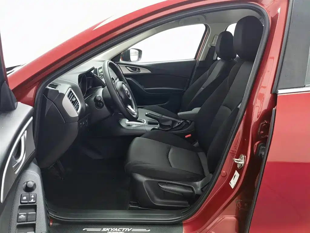 Mazda3 Angkesela 2019 Cloud Control Edition Sedan 1.5L Automatic Comfort Type National V купить на сайте DeffCars