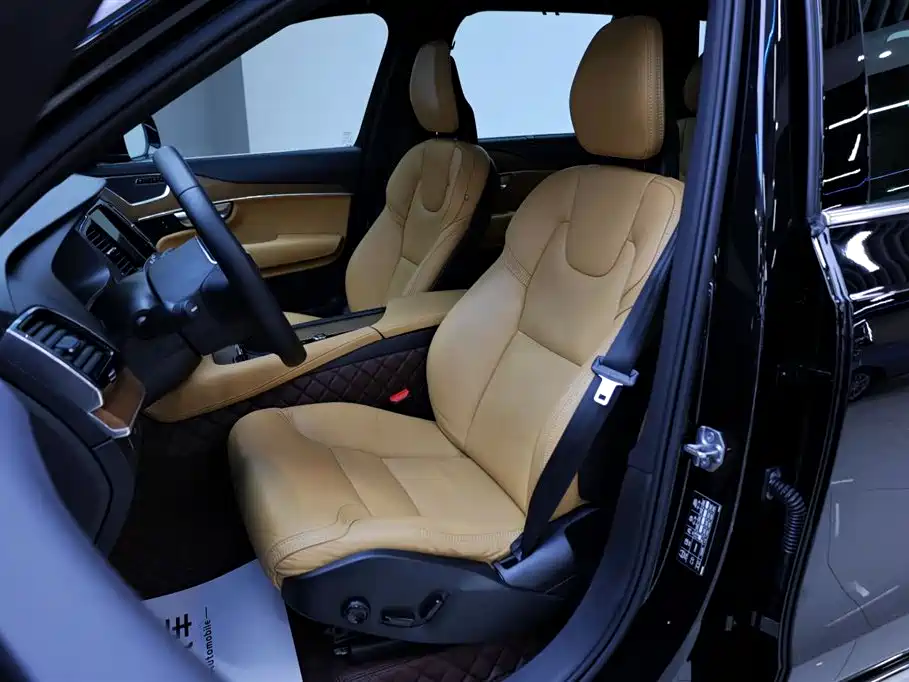 Volvo XC90 2018 T6 Zhiya Edition 7 seats купить на сайте DeffCars