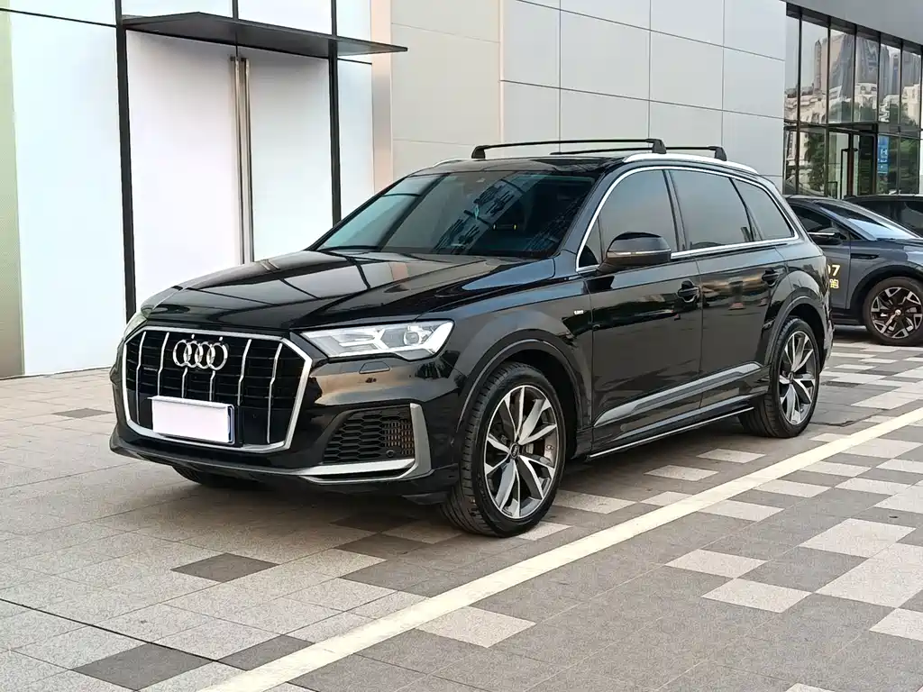 Audi Q7 2022 55 TFSI quattro S line sports купить на сайте DeffCars