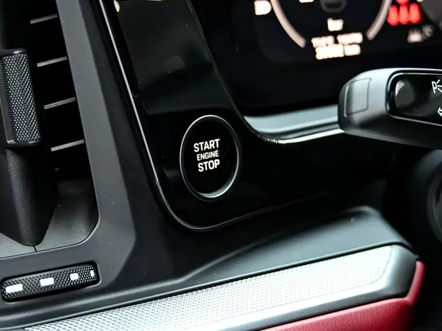 Cayenne 2024 Cayenne 3.0T купить на сайте DeffCars