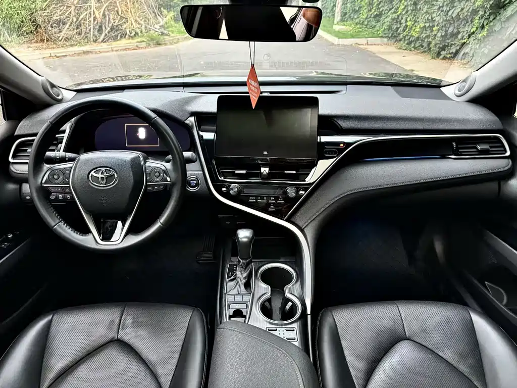 Camry 2023 2.5Q flagship version купить на сайте DeffCars