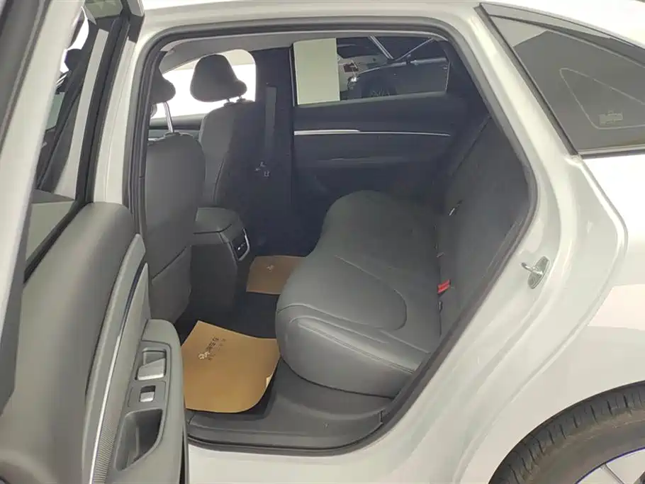 Xpeng MONA M03 2025 Model 620 Extra Long Battery Life Plus купить на сайте DeffCars