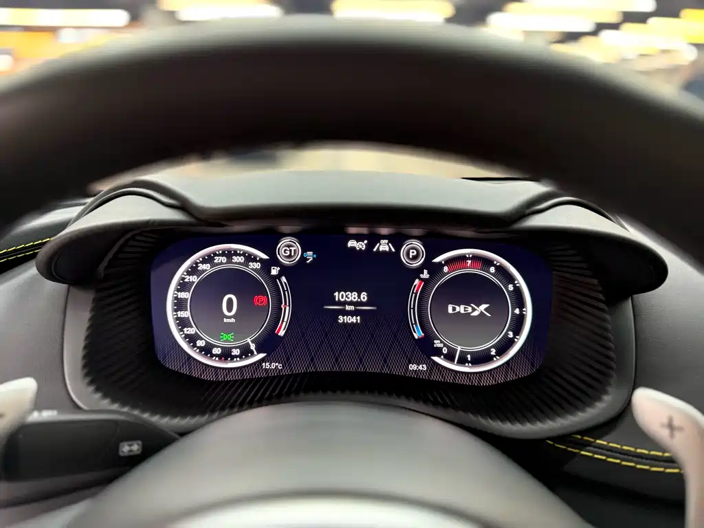 Aston Martin DBX 2022 3.0T STRAIGHT-SIX купить на сайте DeffCars