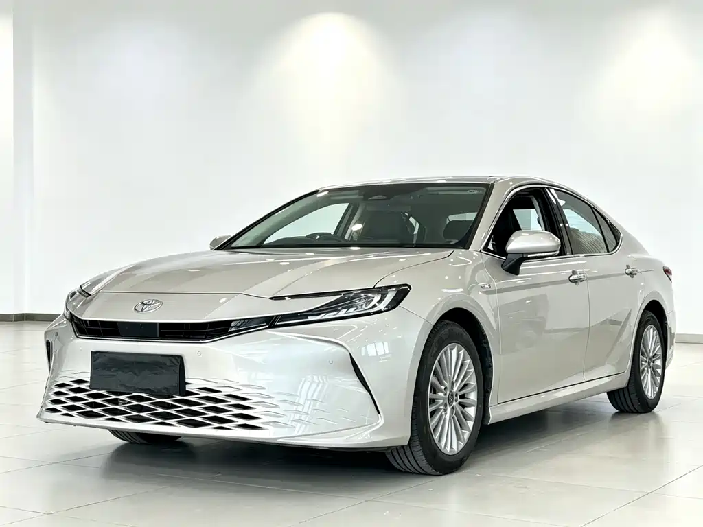 Camry 2024 Shuangqing 2.0HGVP Deluxe Edition купить на сайте DeffCars