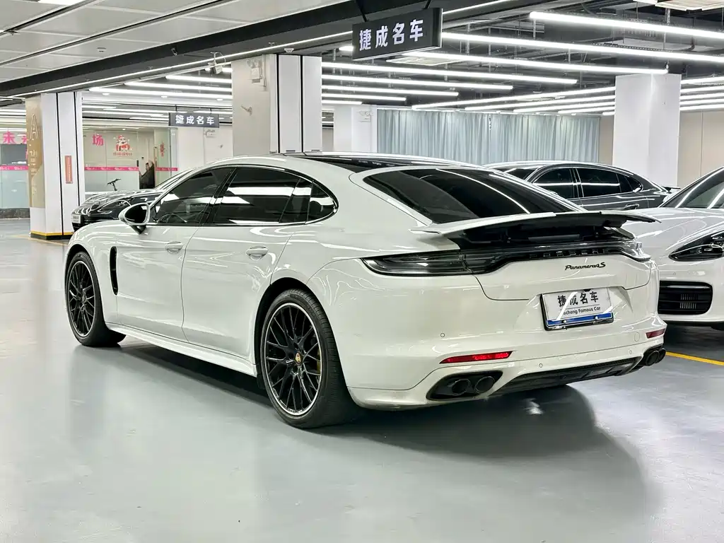 Panamera 2021 Panamera Executive Extended Edition 2.9T купить на сайте DeffCars