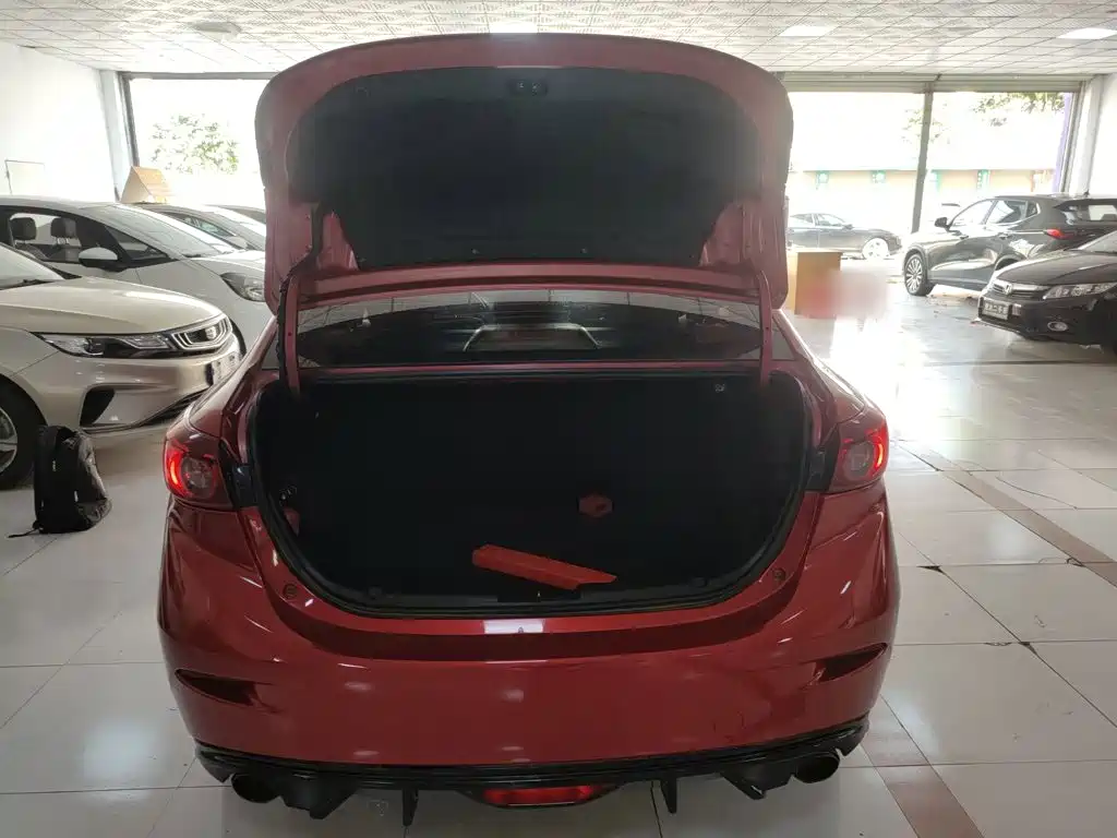 Mazda3 Angkesela 2019 Cloud Control Edition Sedan 1.5L Automatic Comfort Type National VI купить на сайте DeffCars
