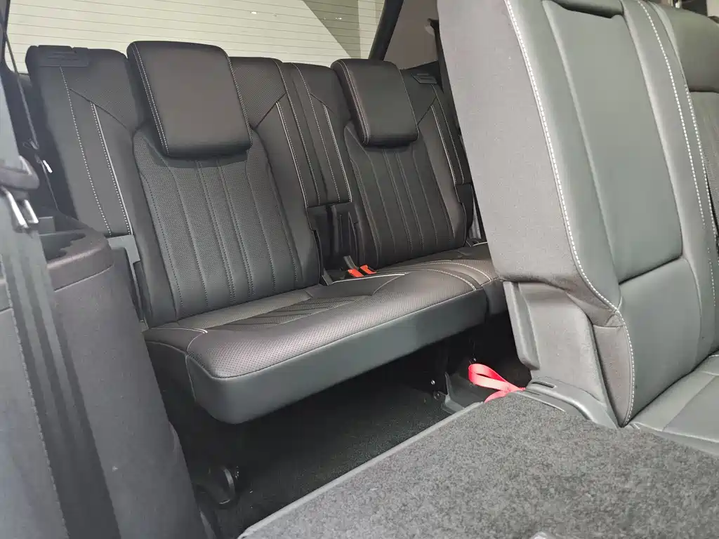 Touron 2023 facelift 380TSI four-wheel drive exclusive luxury version купить на сайте DeffCars