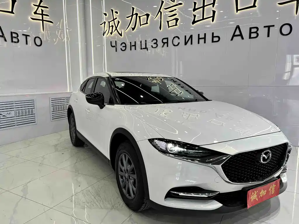 Mazda CX-4 2021 2.0L automatic two-wheel drive Blue Sky Vibrant Edition купить на сайте DeffCars