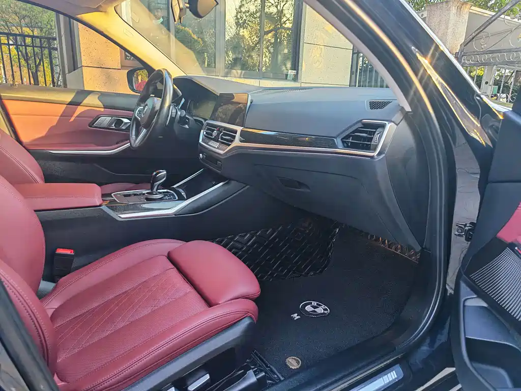 BMW 3 Series 2023 325Li M Sports Package купить на сайте DeffCars