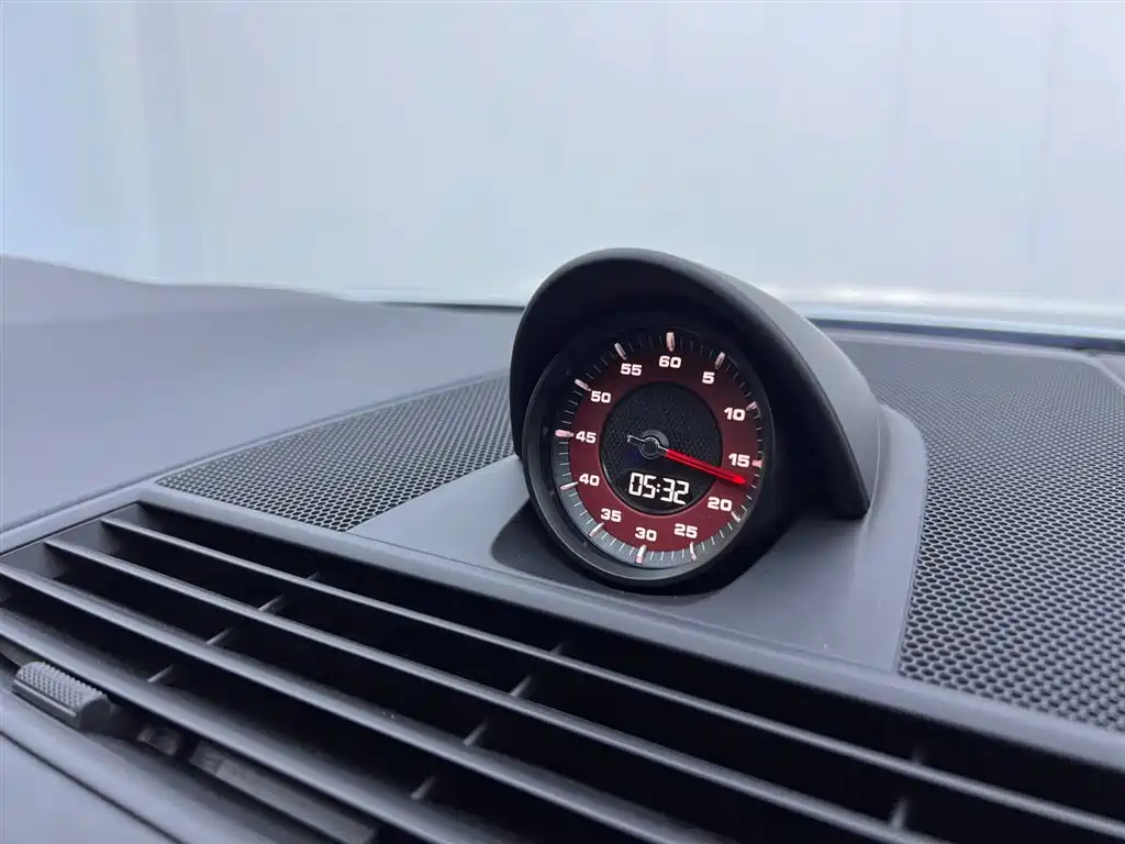 Panamera 2023 Panamera 2.9T Platinum Edition купить на сайте DeffCars