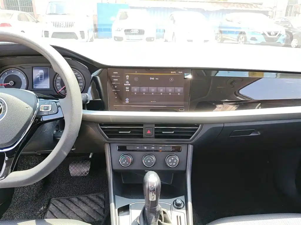 Lavida 2021 1.5L automatic comfort version купить на сайте DeffCars