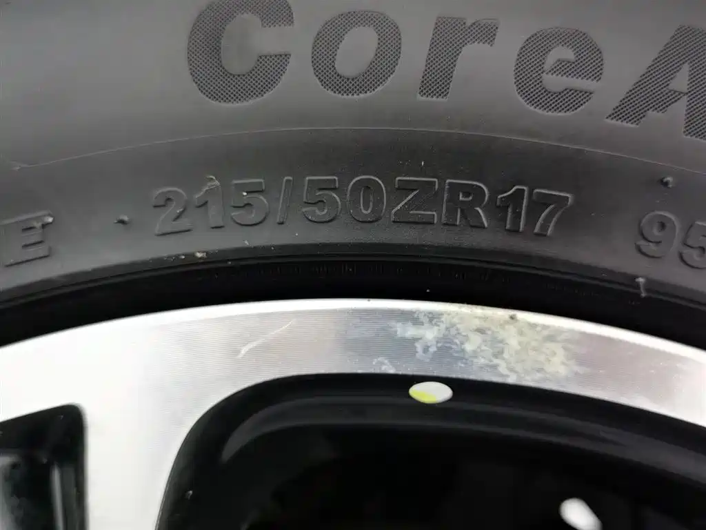 MG6 2017 20T Manual Luxury Smart Connected Edition National V купить на сайте DeffCars