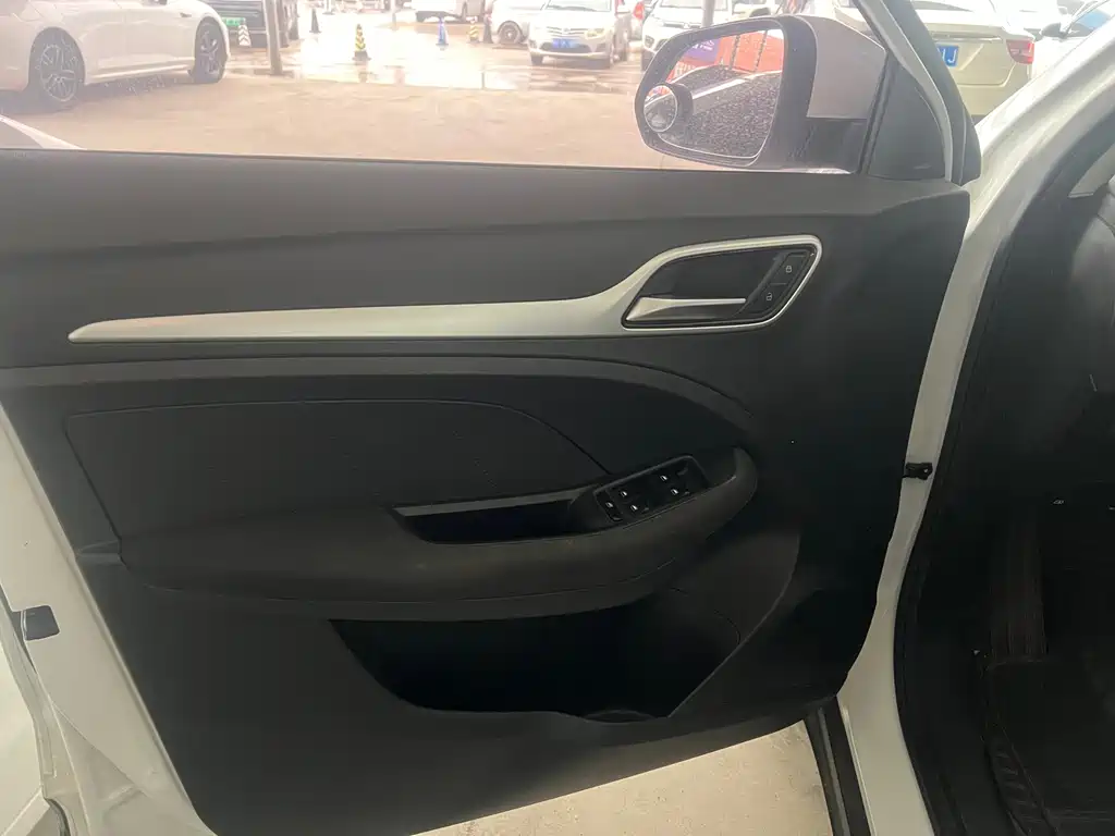 MG ZS 2020 180DVVT Automatic Lite купить на сайте DeffCars