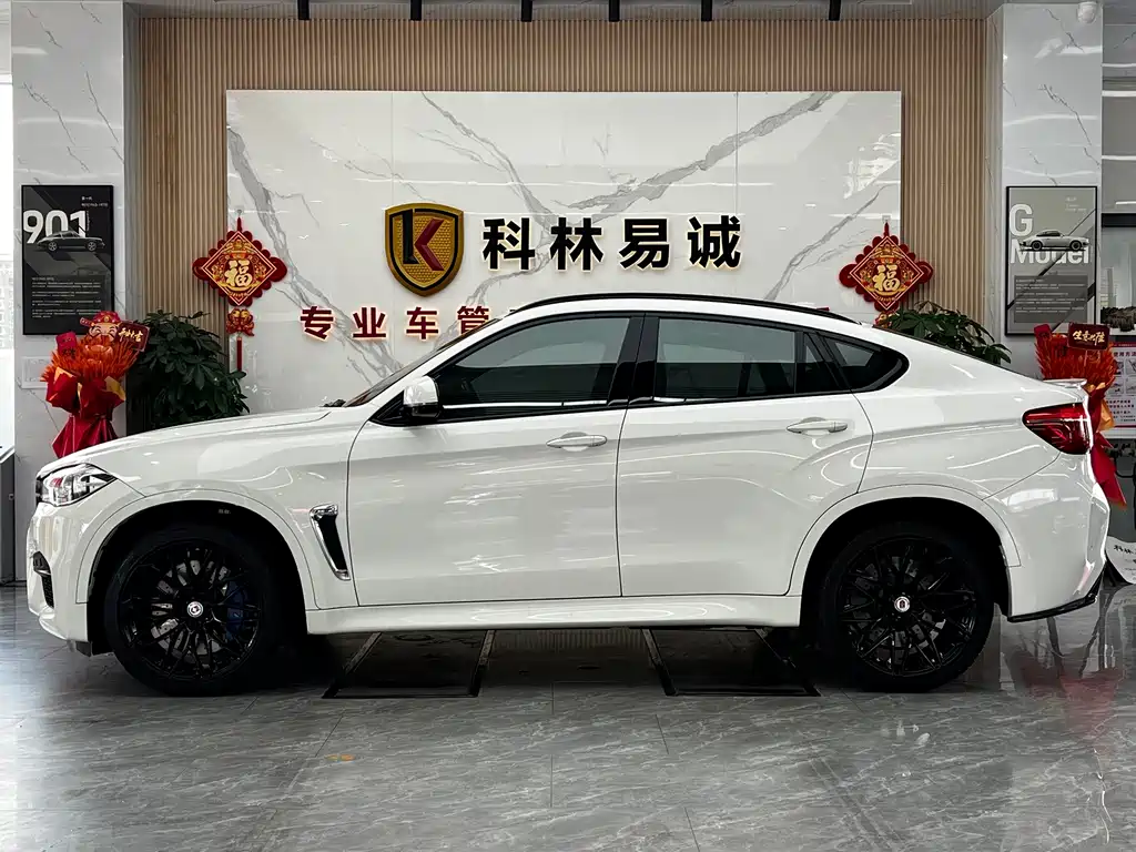 BMW X6 M 2015 X6 M купить на сайте DeffCars
