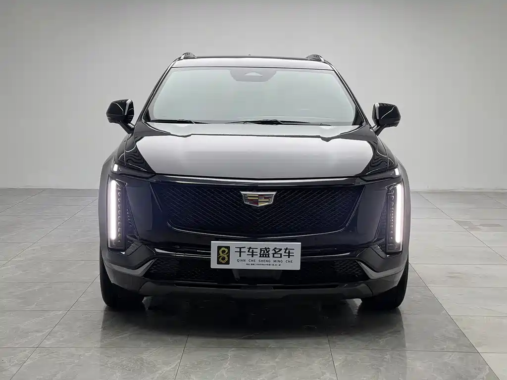 Cadillac XT5 2025 2.0T luxury model купить на сайте DeffCars