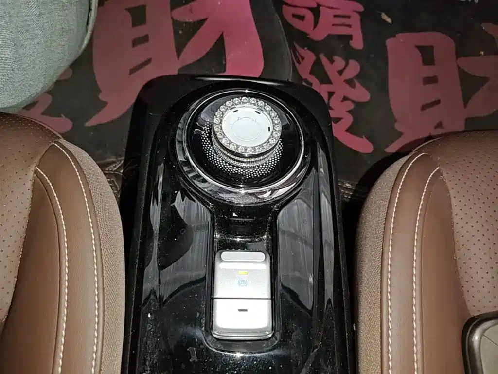 Wuling Bingo 2023 model 333km Yuexiang model купить на сайте DeffCars