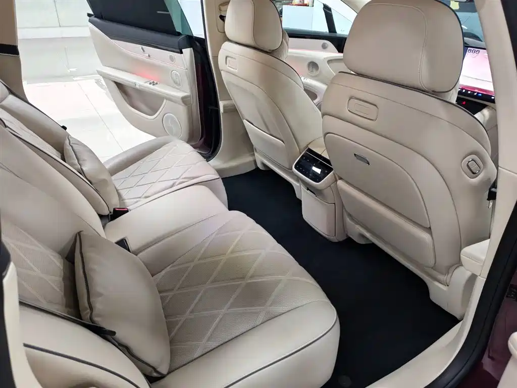 Xiangjie S9 2024 pure electric Ultra four-wheel drive flagship version купить на сайте DeffCars