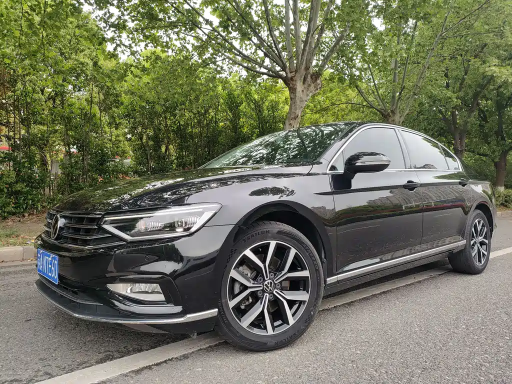 Magotan 2020 330TSI DSG leading model купить на сайте DeffCars