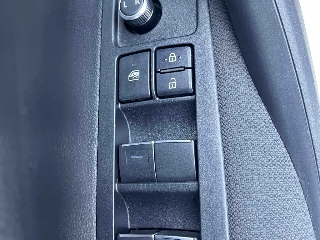 Corolla 2021 1.2T S-CVT Elite PLUS Edition купить на сайте DeffCars