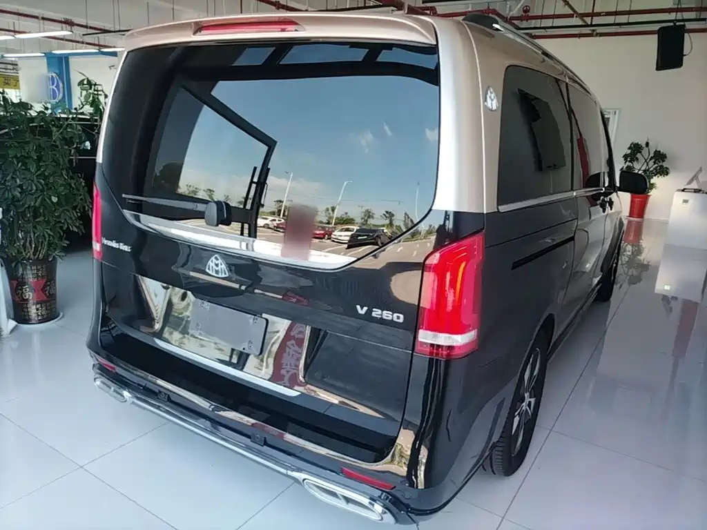 Mercedes-Benz V-Class 2021 V 260 Premium Edition купить на сайте DeffCars