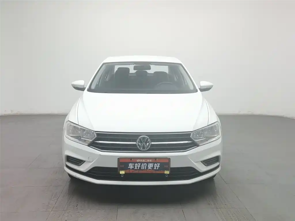 Bora 2018 1.5L automatic fashion model купить на сайте DeffCars