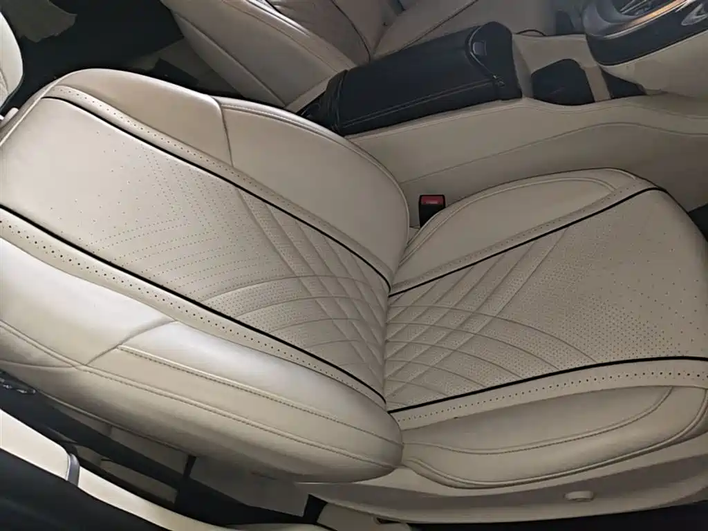 Mercedes-Benz V-Class 2021 V 260 Pilot Edition купить на сайте DeffCars