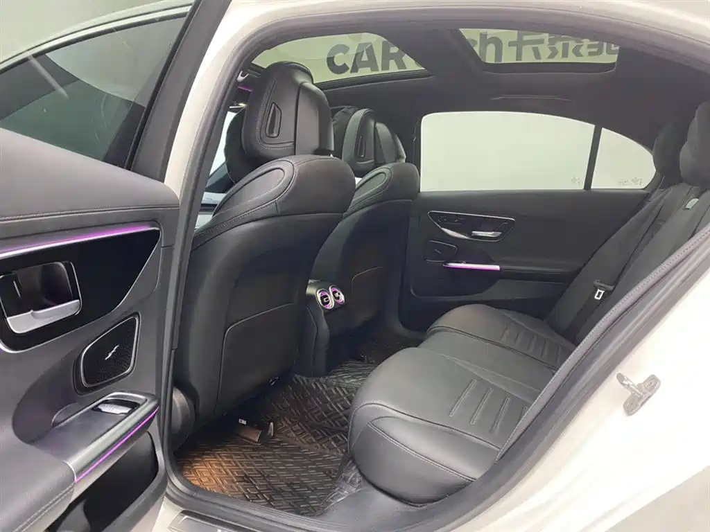 Mercedes-Benz C-Class 2024 facelift C 260 L sports version купить на сайте DeffCars