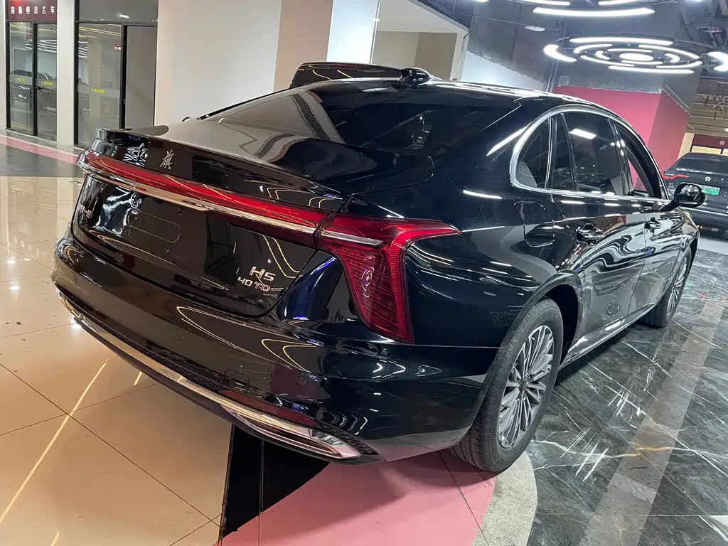Hongqi H5 2023 2.0T Automatic Intelligent Connected Flag Edition купить на сайте DeffCars
