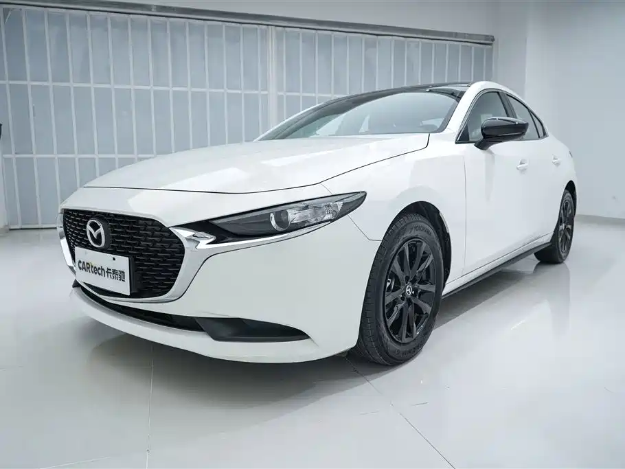 Mazda 3 Anksela 2023 2.0L Automatic Engine Version купить по цене 2 365 410 ₽  на сайте DeffCars