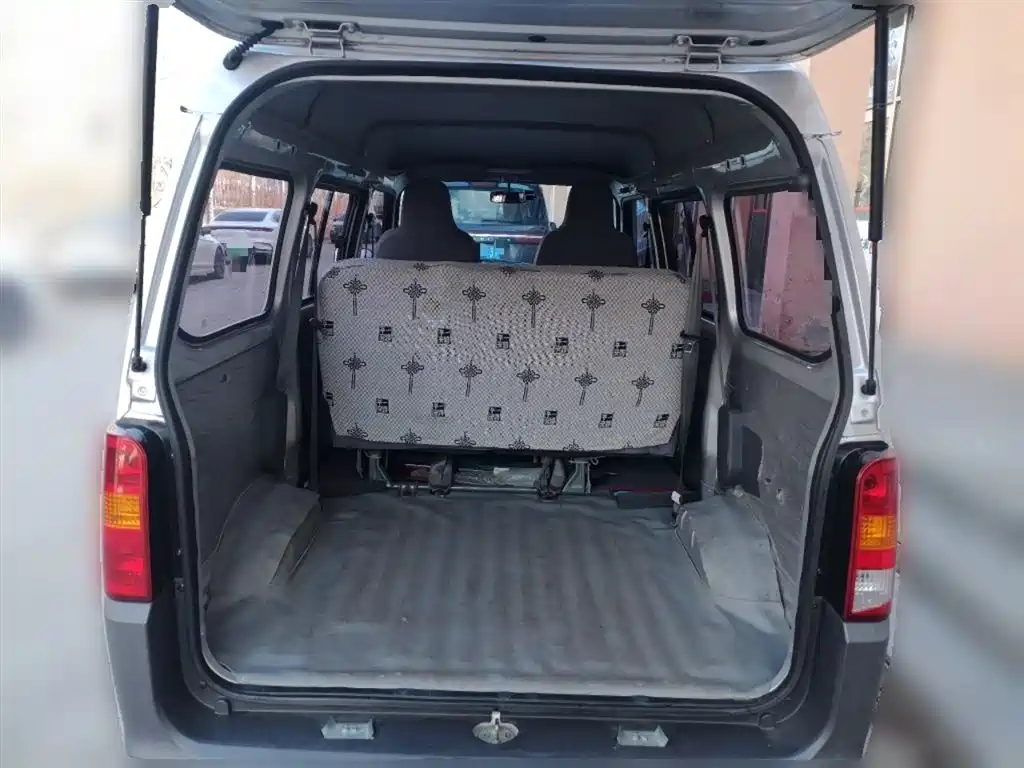Wuling Zhiguang 2020 1.2L Practical National VI LSI купить на сайте DeffCars