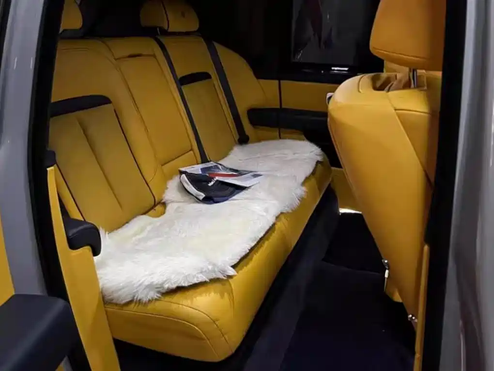 Cullinan 2018 five-seater version купить на сайте DeffCars