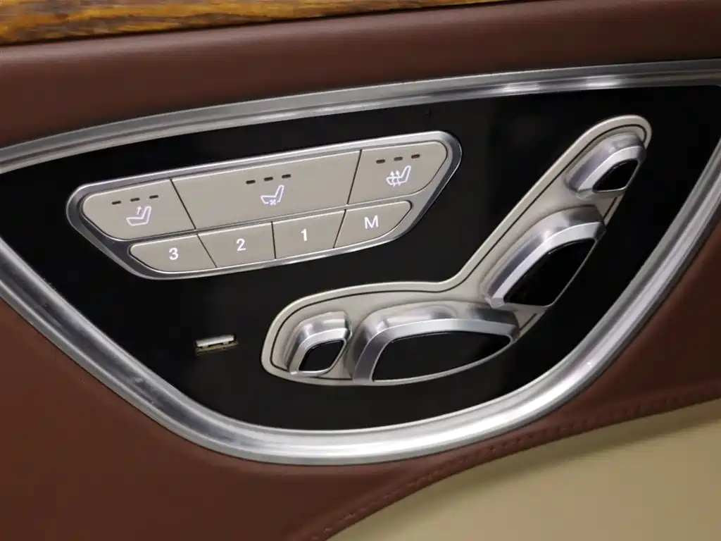 Vito 2018 2.0T Business Edition National VI купить на сайте DeffCars