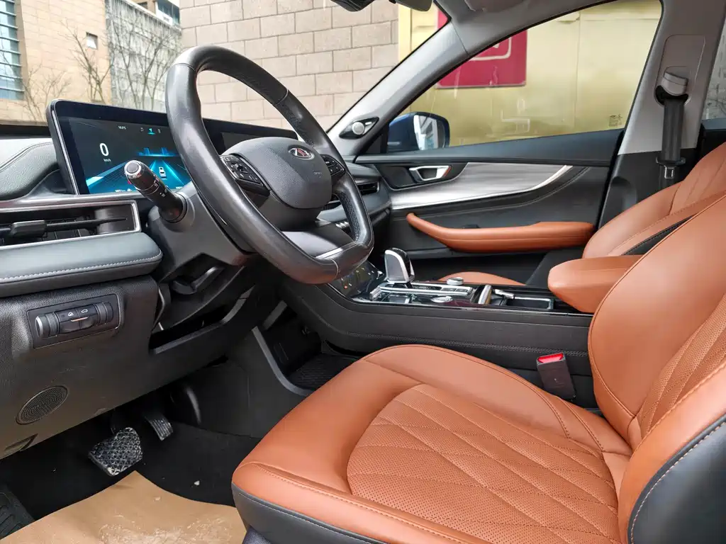 Tiggo 8 PLUS 2021 model 290TGDI DCT luxury version купить на сайте DeffCars