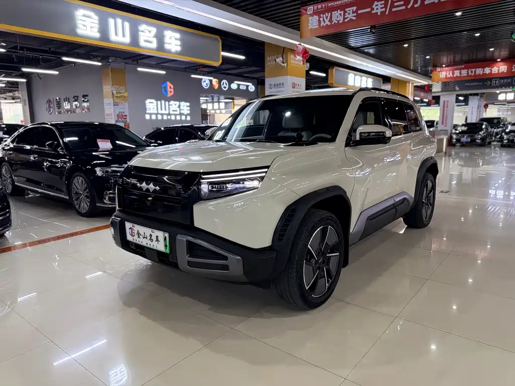Titanium 3 2025 501KM four-wheel drive Ultra version купить на сайте DeffCars