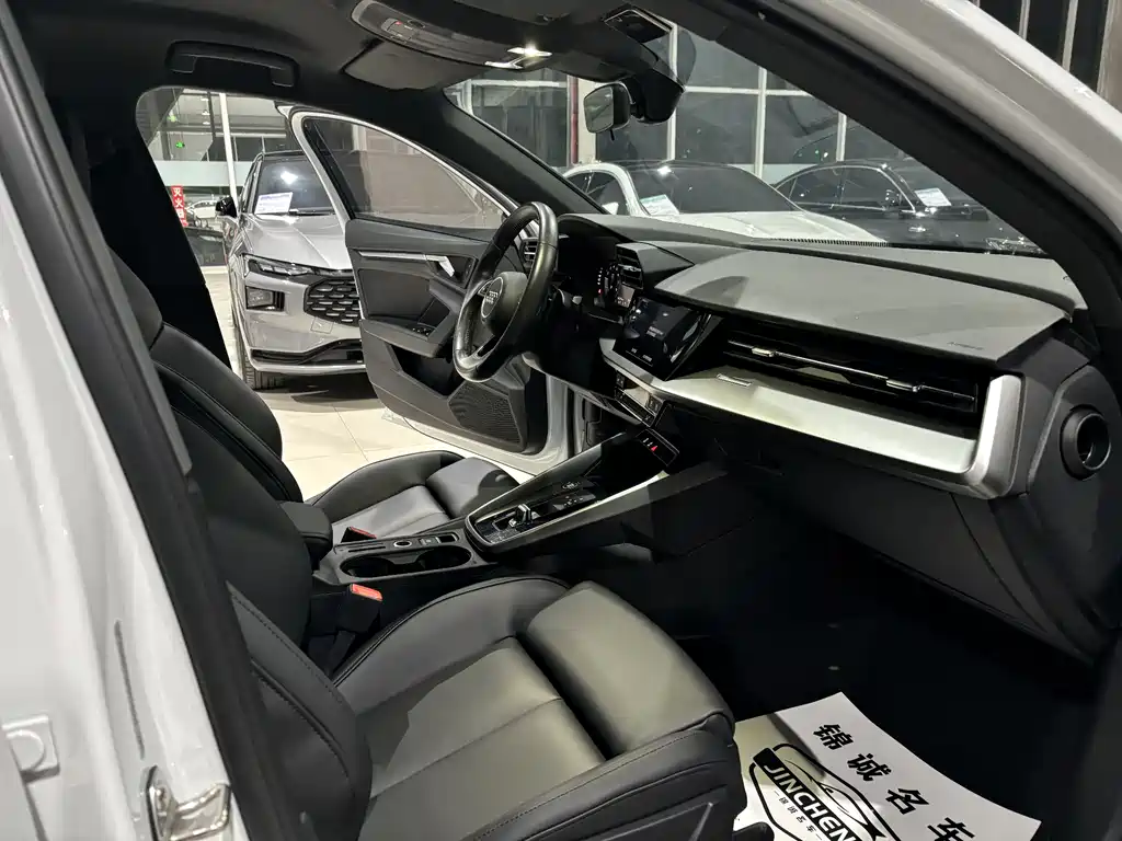 Audi A3 2021 Sportback 35 TFSI aggressive sports model купить на сайте DeffCars
