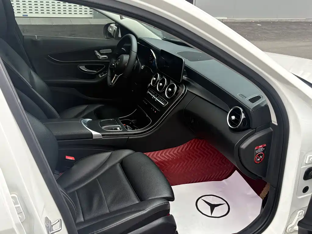 Mercedes-Benz C-Class 2020 C 260 L Sports Edition купить на сайте DeffCars