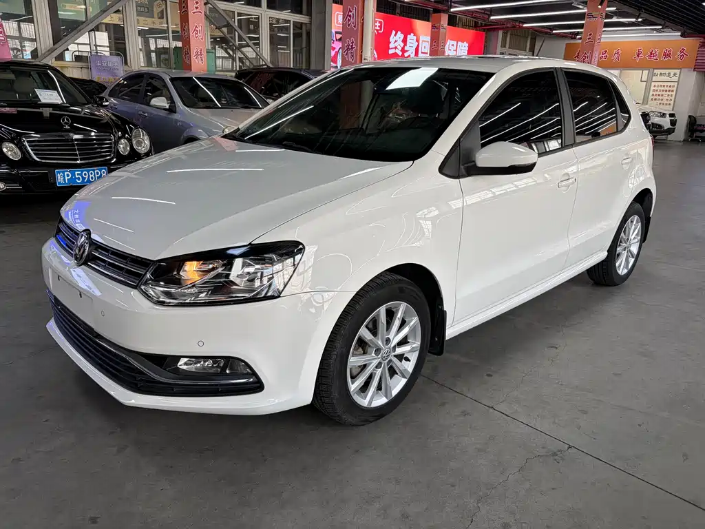 Polo 2016 1.6L automatic luxury model купить на сайте DeffCars
