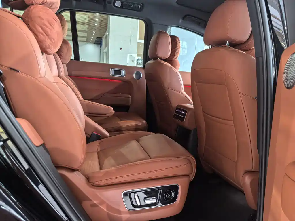 Ideal L8 2023 Max купить на сайте DeffCars