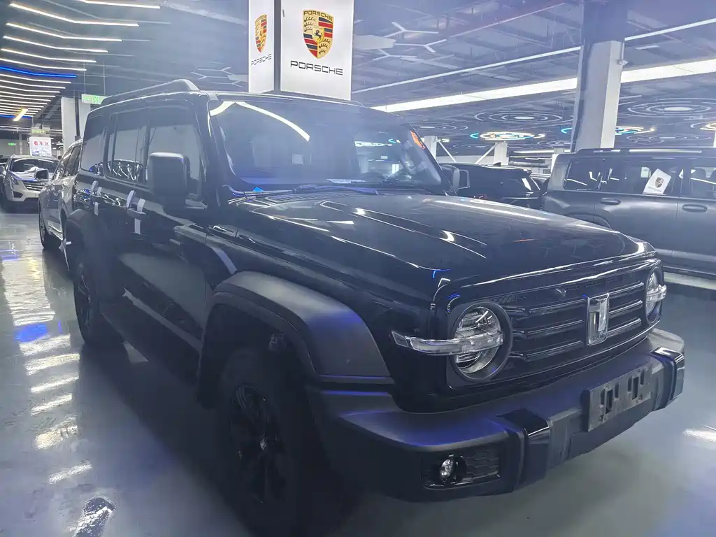 Tank 300 2023 Off-Road Version 2.0T Challenger купить на сайте DeffCars