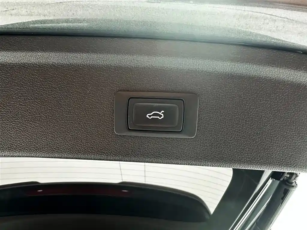 Audi A3 2024 Sportback 35 TFSI stylish and sporty купить на сайте DeffCars